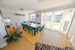 Hazleton Way Cowplain